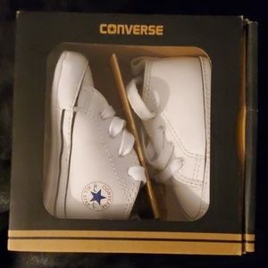 Converse First Star Hi (Chuck Taylor)